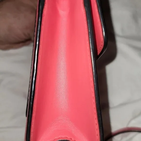 Nwt Bvlgari Serpenti Forever Sea Star Coral Calf Leather And Enamel Shoulder Bag - Picture 4 of 7